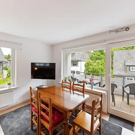 Holiday home Schoenes Mit Terrasse *