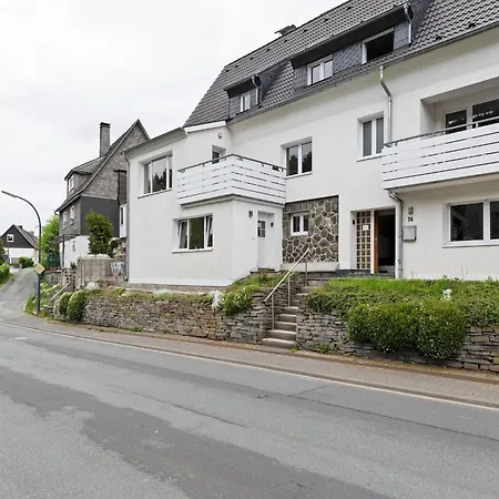 Semesterbostad Schoenes Mit Terrasse *
