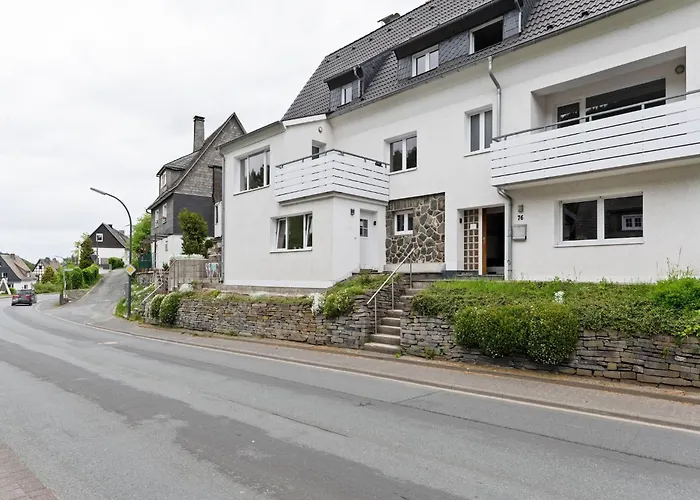 Semesterbostad Schoenes Mit Terrasse *